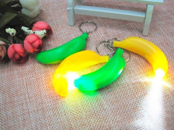 картинка Брелоки TL 19-12 Бананы с подсветкой  от магазина МОЛТИ