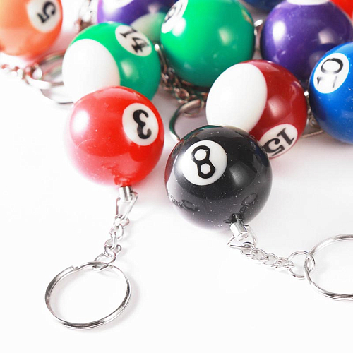 Брелок №1163 Бильярдные шары маленький 2,5х2,5х2,5 см.