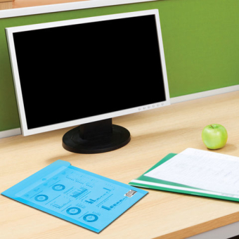 картинка Папка-конверт с кнопкой BRAUBERG, вертикальная, А4, до 100 листов, прозрачная, синяя, 0,15 мм, 224977 от магазина МОЛТИ