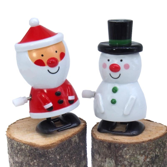картинка Игрушка заводная 2506-3 Новогодняя Дед мороз + Снеговик в шляпе в и/у 7,5х3х4см от магазина МОЛТИ