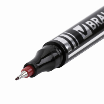 картинка Маркер перманентный BRAUBERG "Jet", КРАСНЫЙ, супертонкий металлический наконечник 0,5 мм, 150509 от магазина МОЛТИ