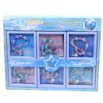 картинка Браслет детский 2453-16 (12) бусины с подвесами в коробке 9х3х9см от магазина МОЛТИ