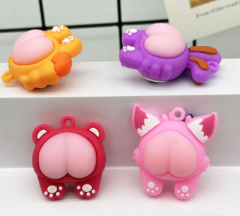 картинка Брелок LGL486 Зверушки "Лапочка" 3х2х4см. резиновый от магазина МОЛТИ