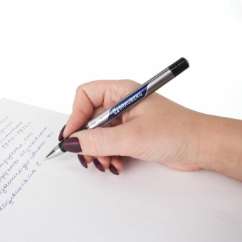 картинка Ручка шариковая масляная с грипом BRAUBERG "Signature", СИНЯЯ, печать, узел 0,7 мм, линия письма 0,35 мм, 142688 от магазина МОЛТИ