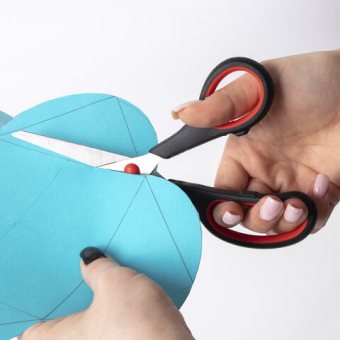 картинка Ножницы STAFF EVERYDAY, 195 мм, бюджет, резиновые вставки, черно-красные, ПВХ чехол, 237499 от магазина МОЛТИ