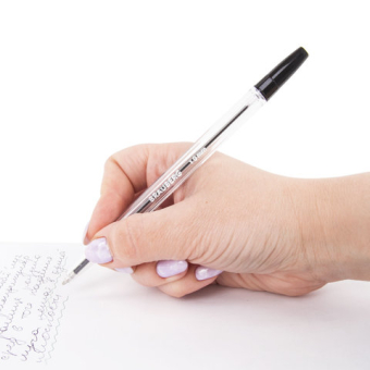 картинка Ручка шариковая BRAUBERG "Line", ЧЕРНАЯ, корпус прозрачный, узел 1 мм, линия письма 0,5 мм, 141098 от магазина МОЛТИ