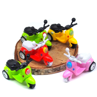 картинка Модель мотороллера 201125-1 8,5х5х11см пластик в и/у инерционный от магазина МОЛТИ