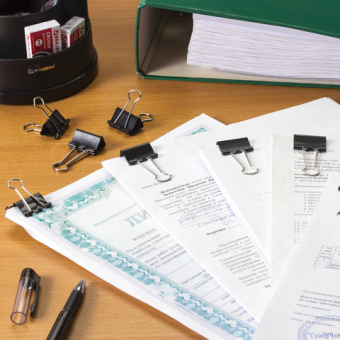 картинка Зажимы для бумаг ОФИСМАГ, КОМПЛЕКТ 12 шт., 25 мм, на 100 листов, черные, картонная коробка, 225155 от магазина МОЛТИ