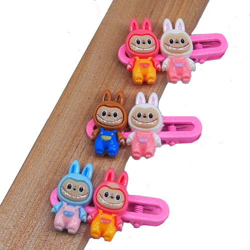 Заколка детская 2453-11 с Лабубу пластиковая 2х5х1см